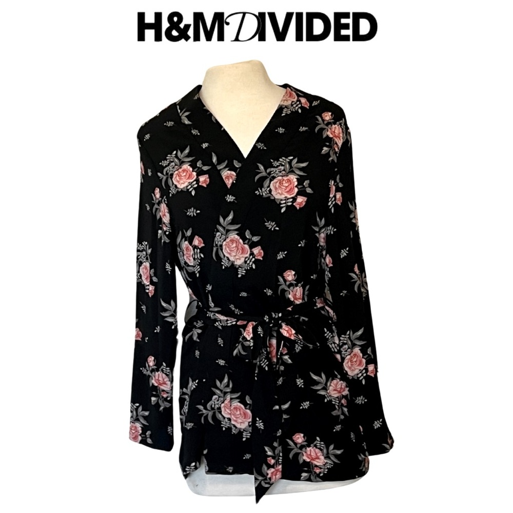 Divided by H & M Kimono/cardigan lightweight black & pink floral wrap with belt